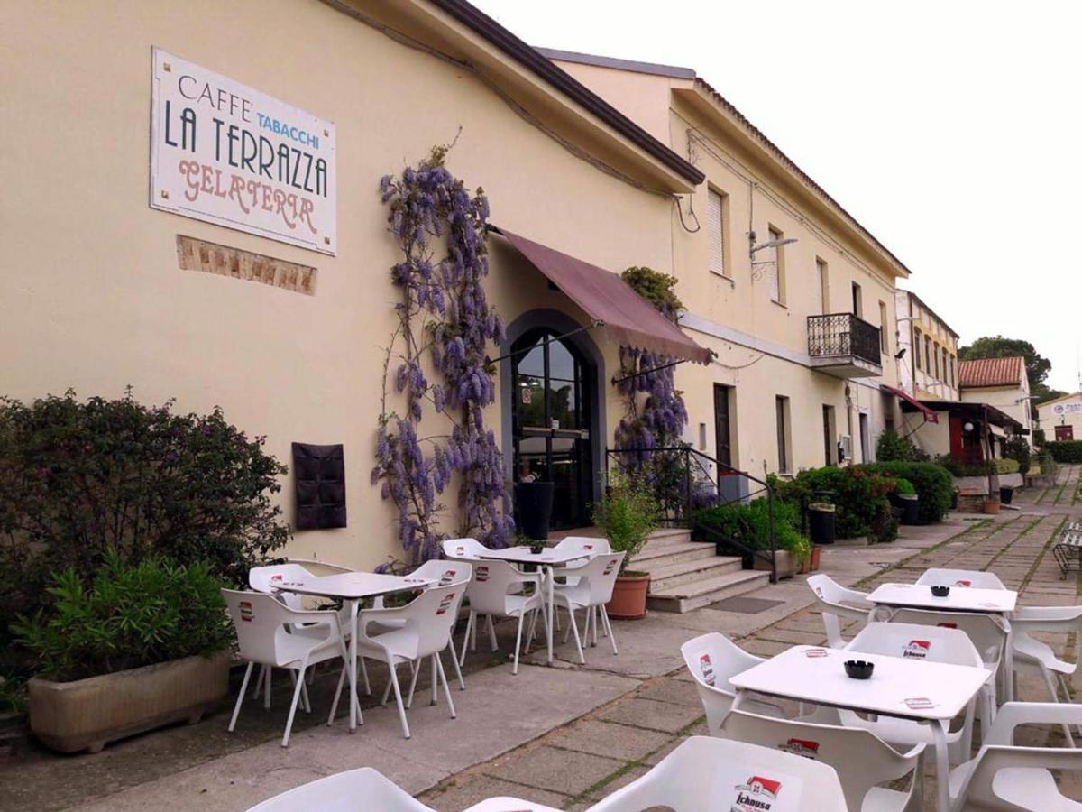 Invit Arti B&B Capoterra Luaran gambar