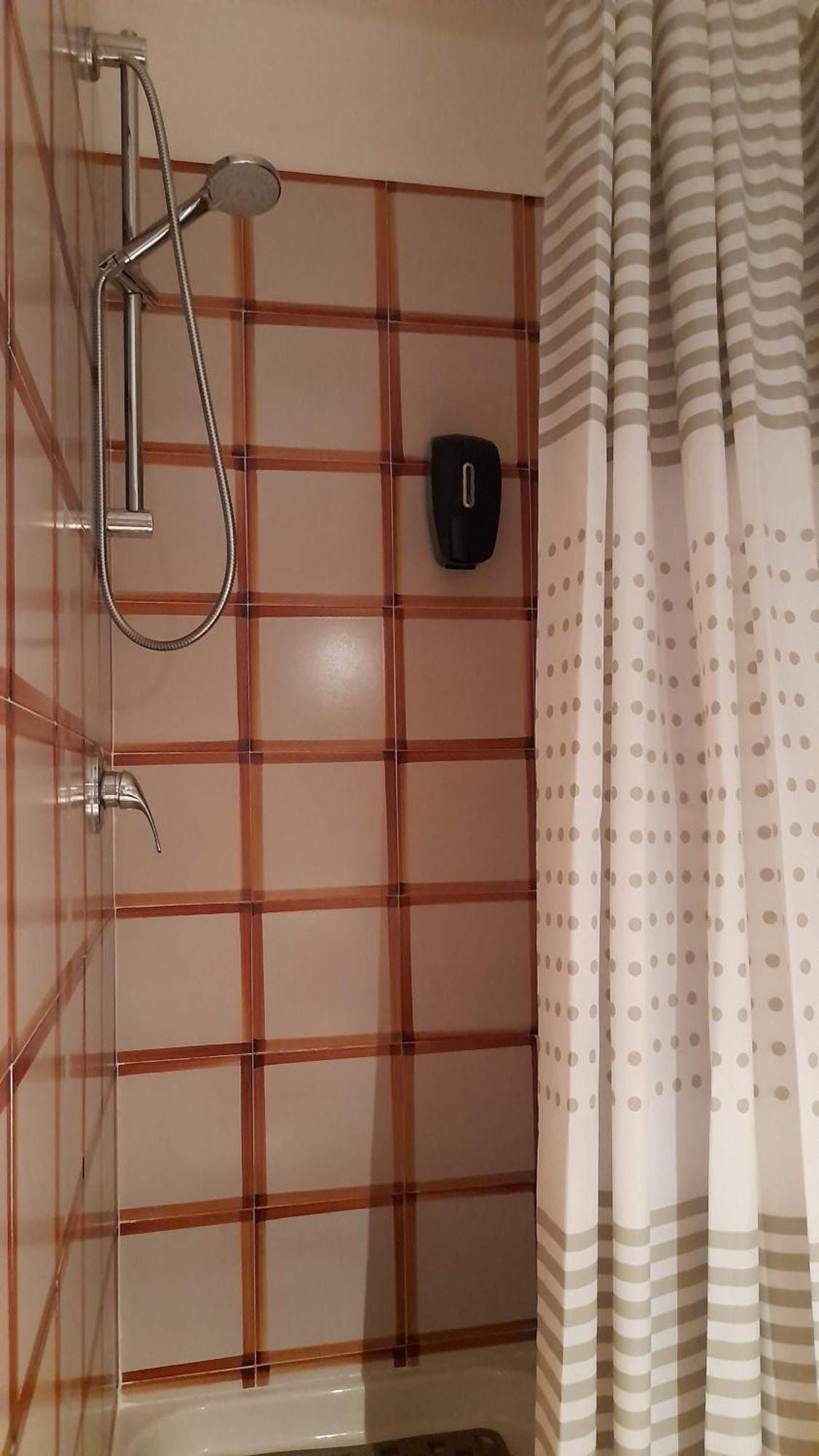 Invit Arti B&B Capoterra Bilik gambar