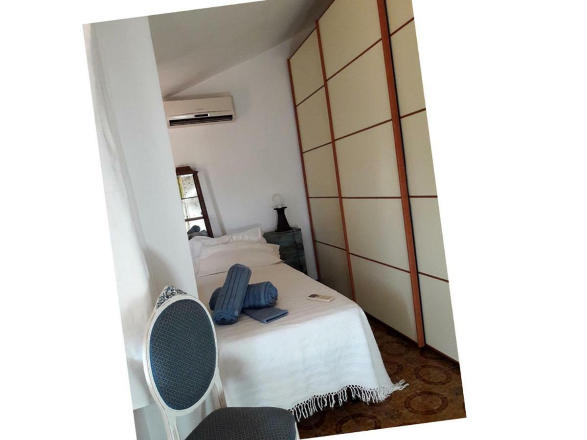 Invit Arti B&B Capoterra Luaran gambar